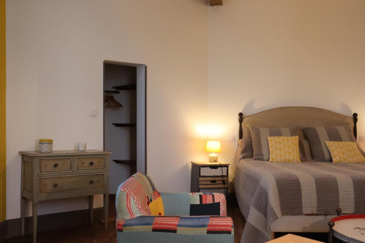 Maison D'Hotes Sainte-Marie Mirande  Bagian luar foto